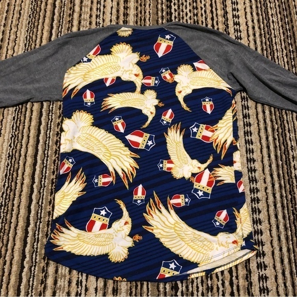 𝅺LULAROE Randy American Patriotic Flag Eagle Raglan All Over Womens Size Large - Picture 6 of 6